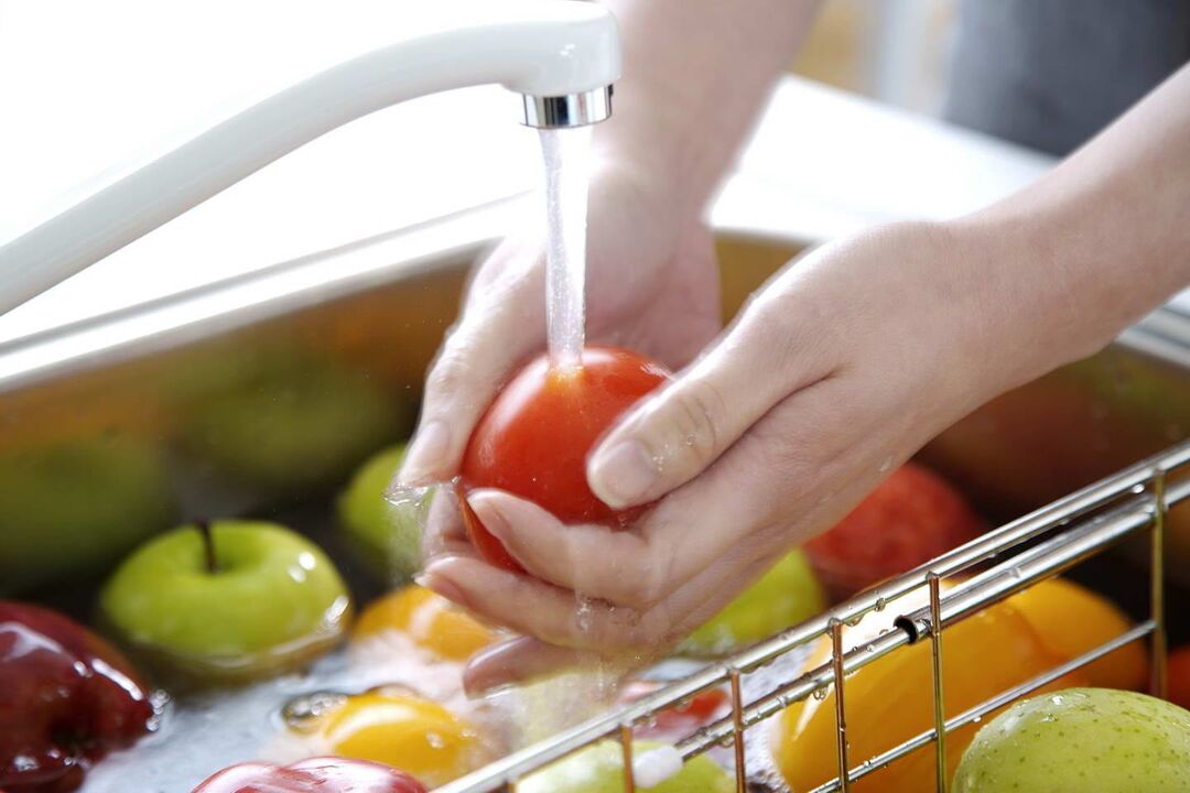 La transformation des légumes et des fruits aidera à éviter les infections par des parasites